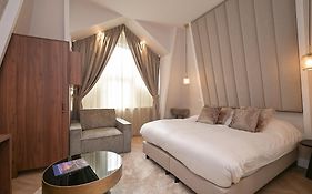 Novallure Downtown - Short Stay Apartments